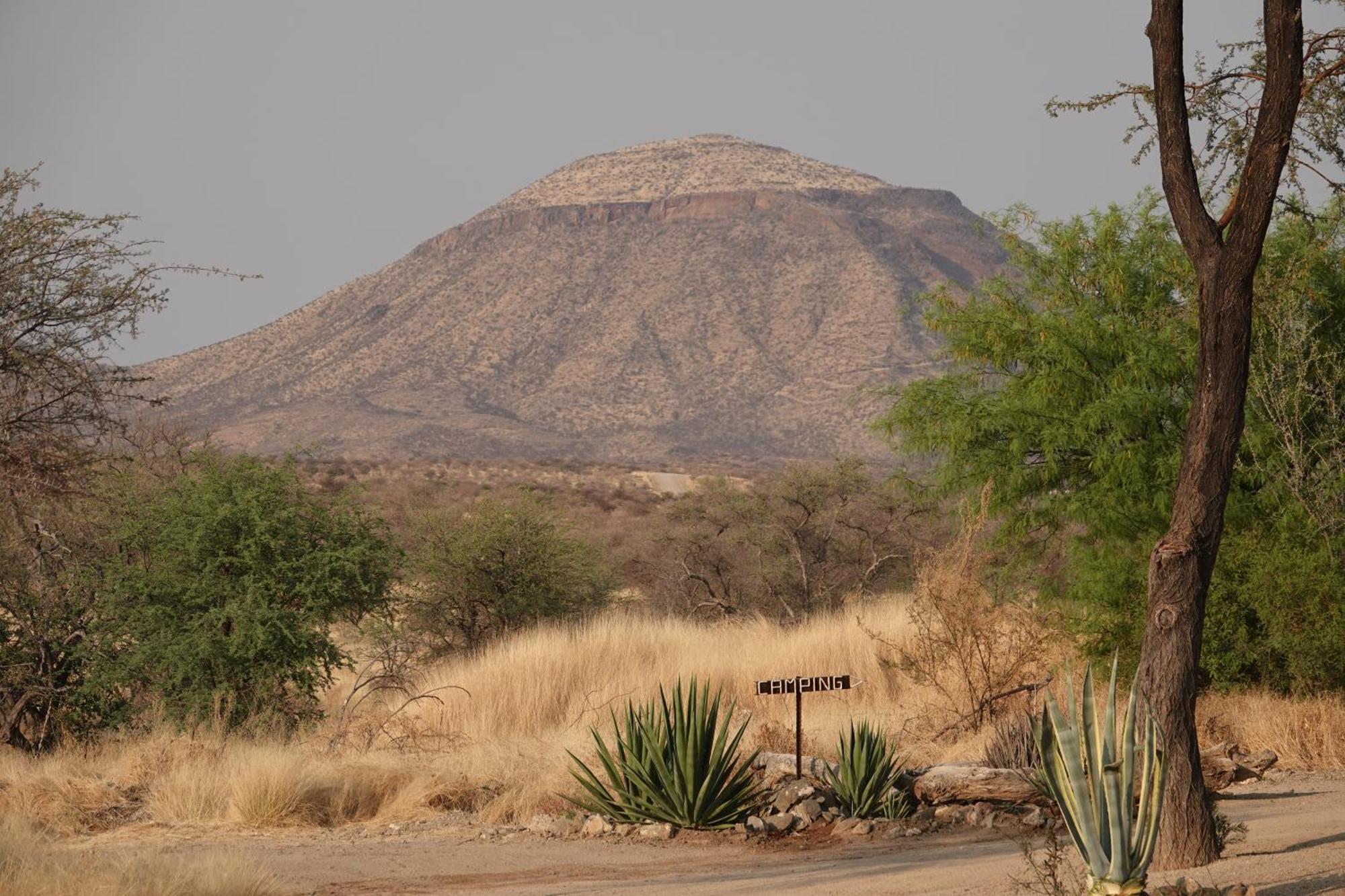 Camp Mara Hotel Omaruru Kültér fotó