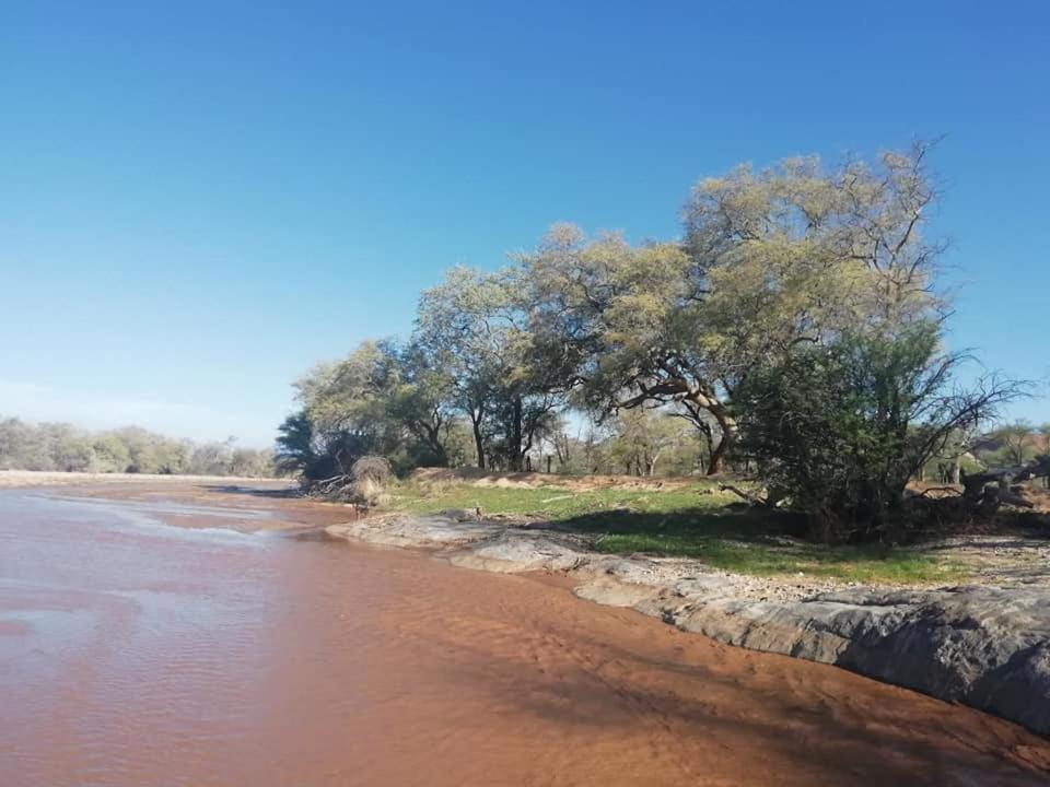 Camp Mara Hotel Omaruru Kültér fotó